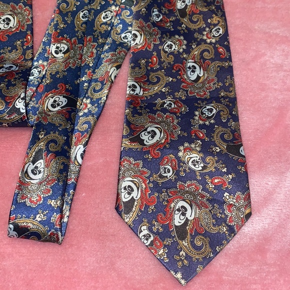 Vintage Disney Pasley Mickey Mouse Tie - Picture 1 of 3